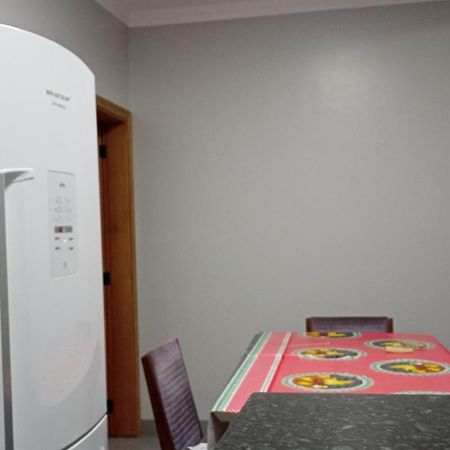 Linda Casa Moderna E Ampla Villa Presidente Prudente Eksteriør billede